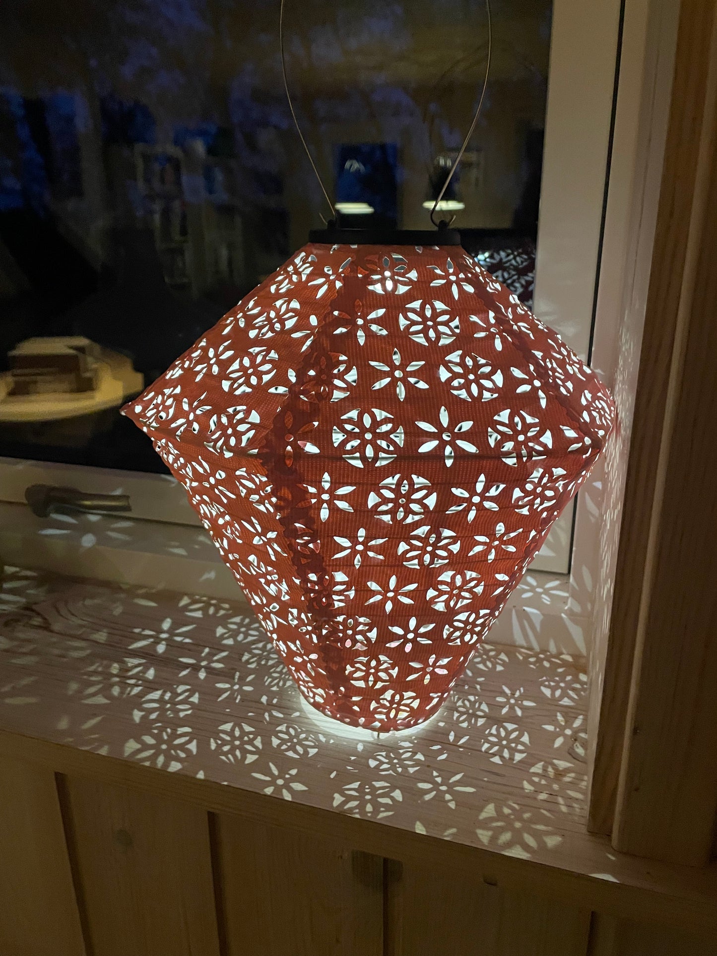 Tommelise (lyserød diamantform)